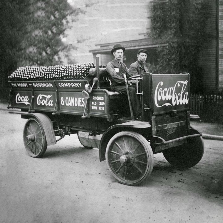 Gyógyszernek indult, aztán… - a Coca-Cola története Gyógyszernek indult, aztán… - a Coca-Cola története